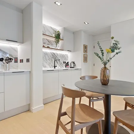 Bow Lane By Aeria Apartments Londen Buitenkant foto